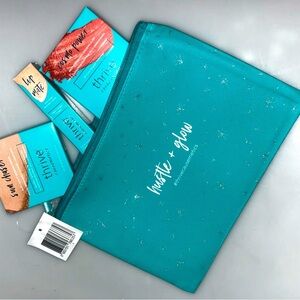 Thrive makeup bundle